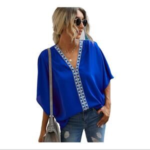 Batwing Sleeve Geometric Top